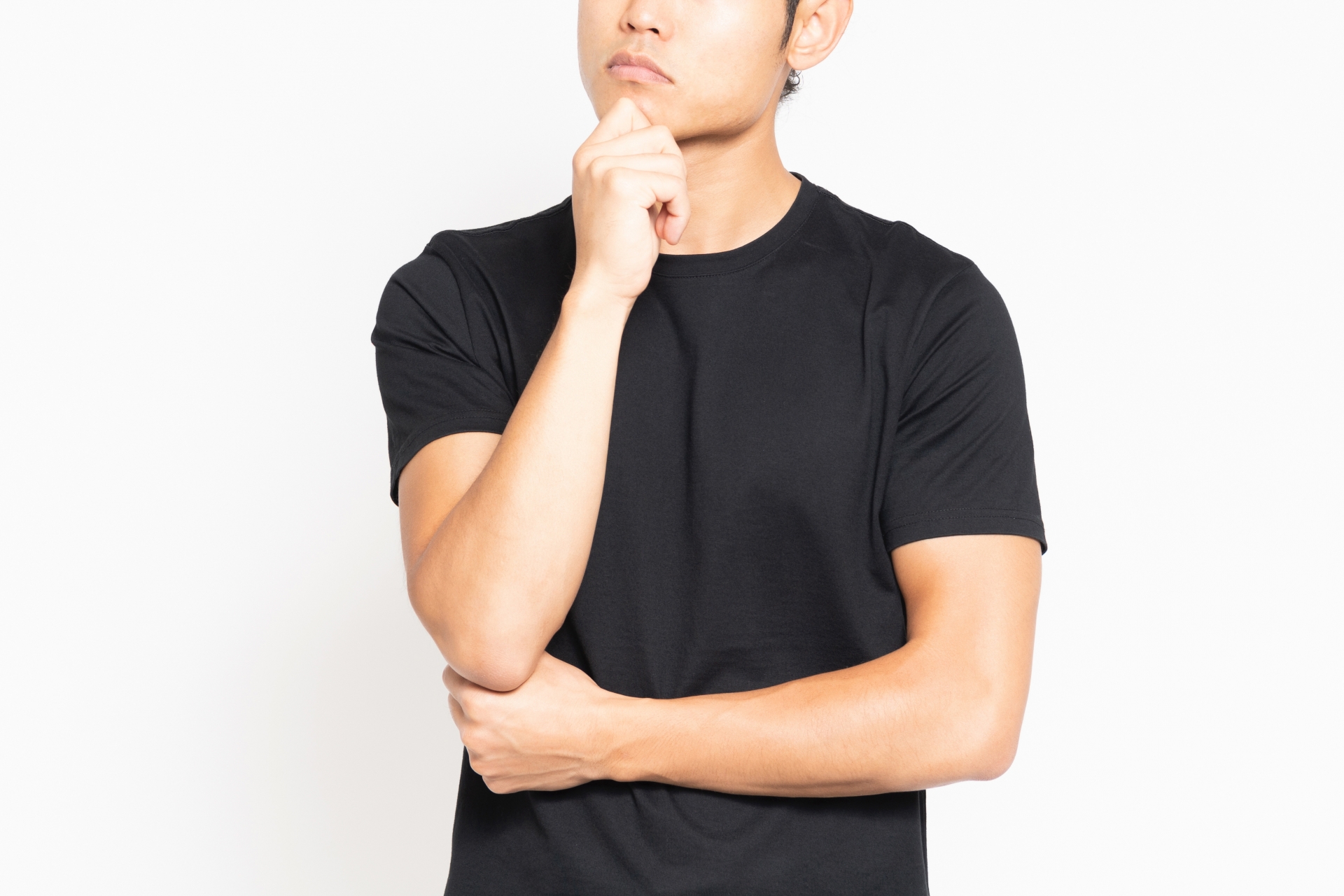 考える人